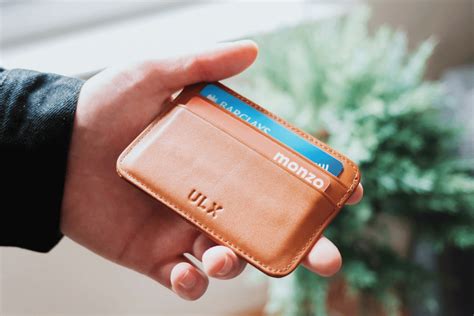 rfid blocking wallet meaning